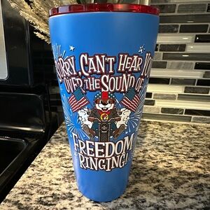 Buc-ee’s Fourth of July 32oz Blue Tumbler